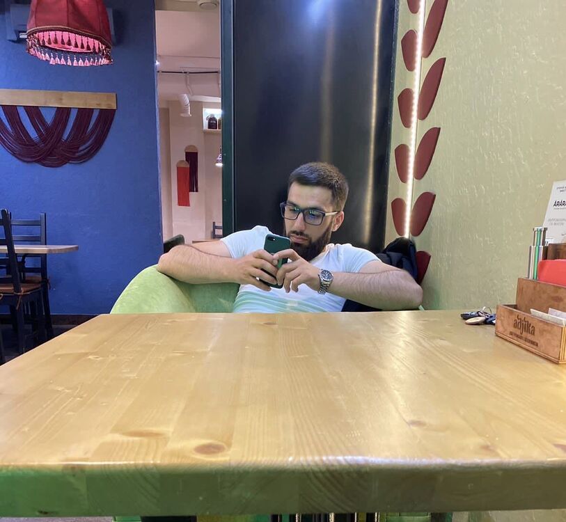  37104466  , 31 ,    