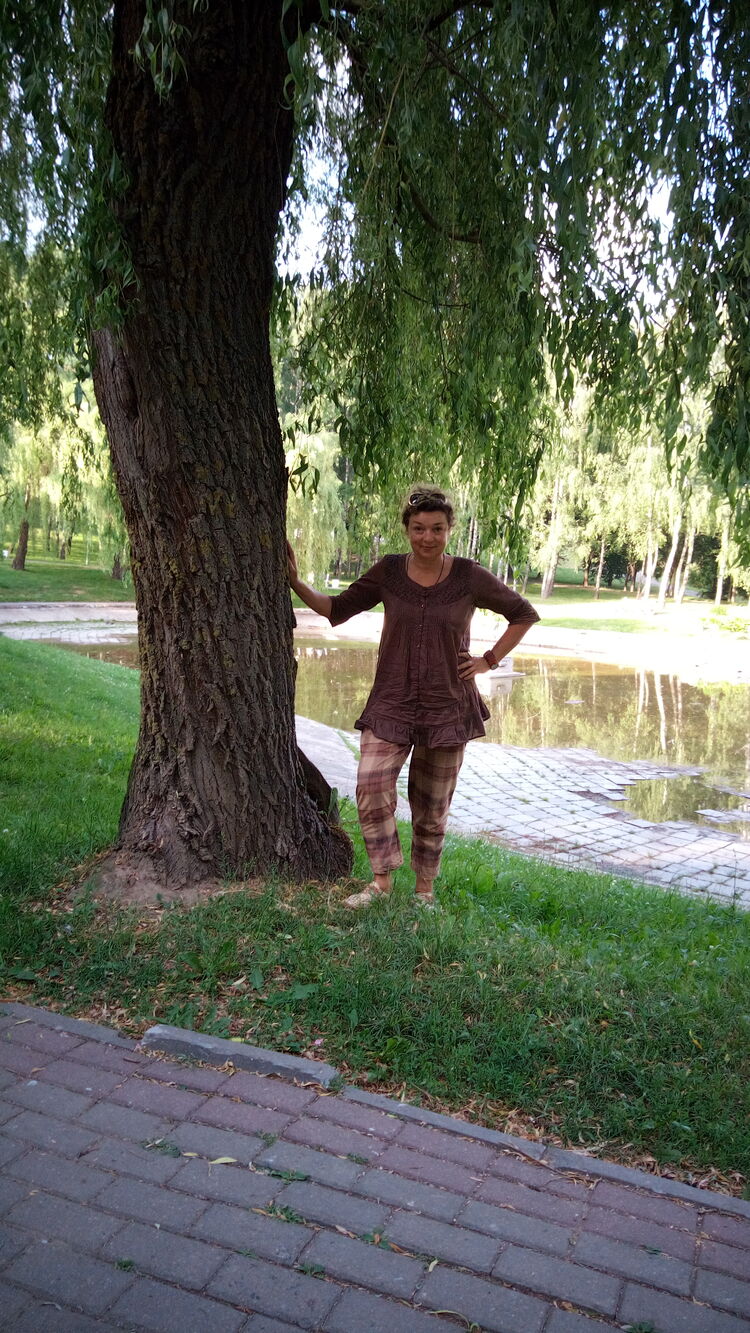  29917906  Iryna, 60 ,    