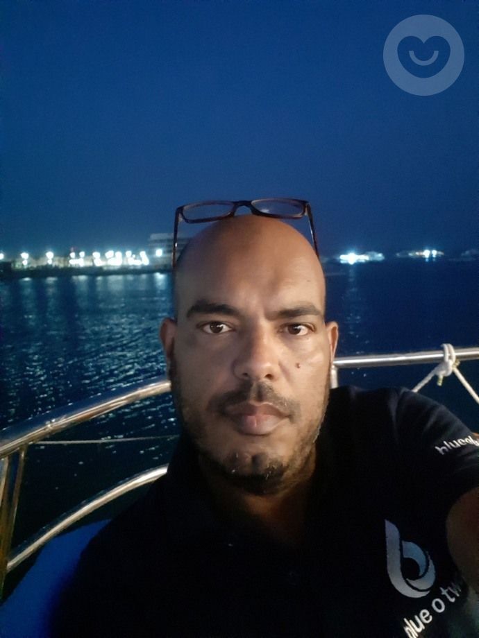  35573236  Dody, 51 ,    Al Ghardaqah
