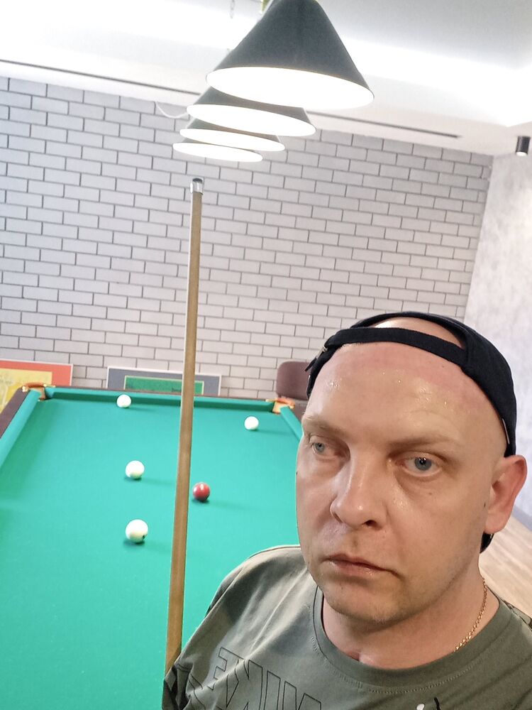  43967846  , 40 ,    