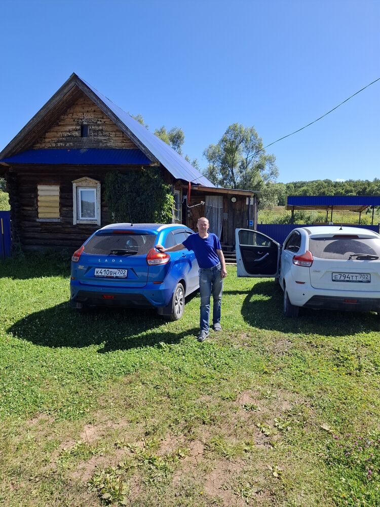  53695586  Konstantin, 43 ,    