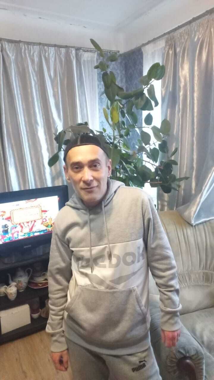  49543356  , 47 ,    --
