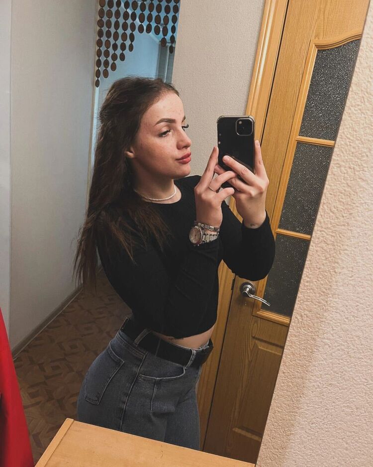  46945066  , 22 ,    