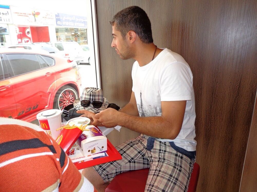  ,   ARMEN, 40 ,  