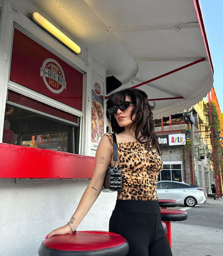 ���������� ������, ���� ������� Niki bb, 25 ���, ������������ ��� ������, ����� � ���������