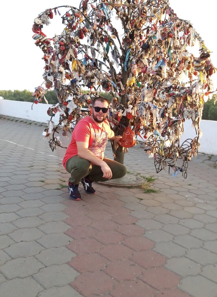 ���������� �����������, ���� ������� Leo, 37 ���, ������������ ��� ������, ����� � ���������