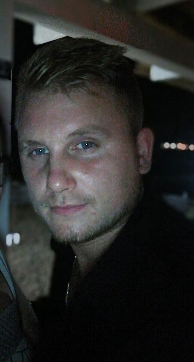 ,   Alex, 32 ,   ,   , c 