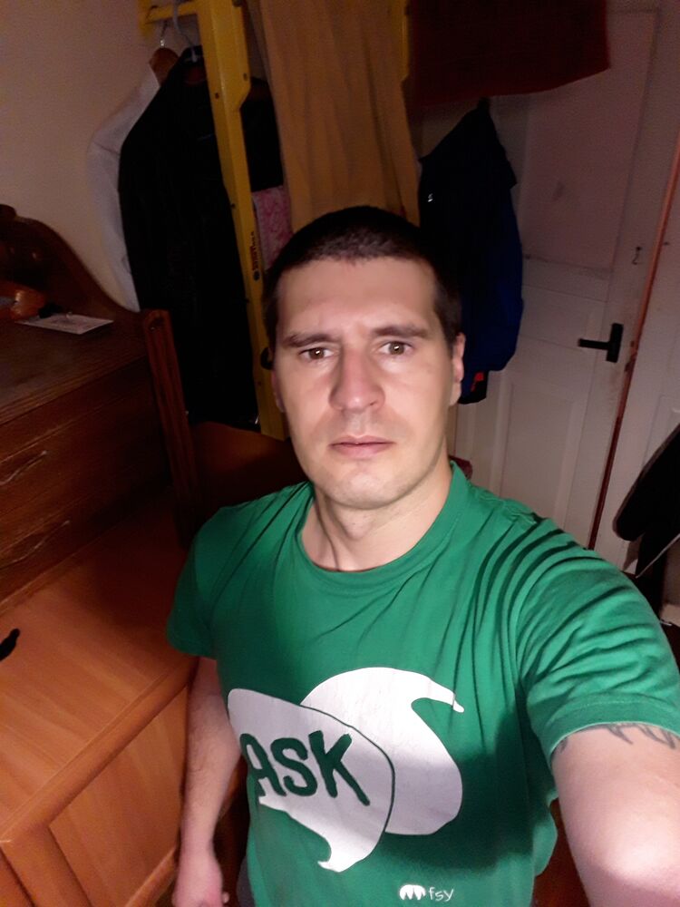  22855406  , 41 ,    