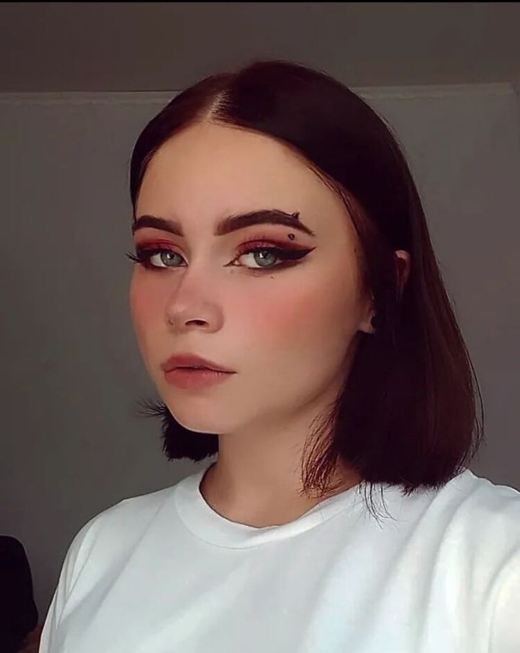  51179216  Valentina, 19 ,    Deleted