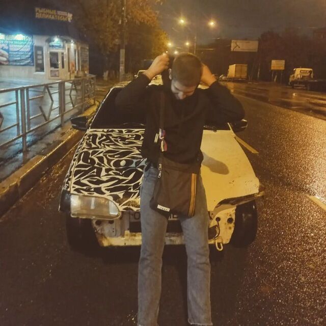  31589026  , 24 ,    
