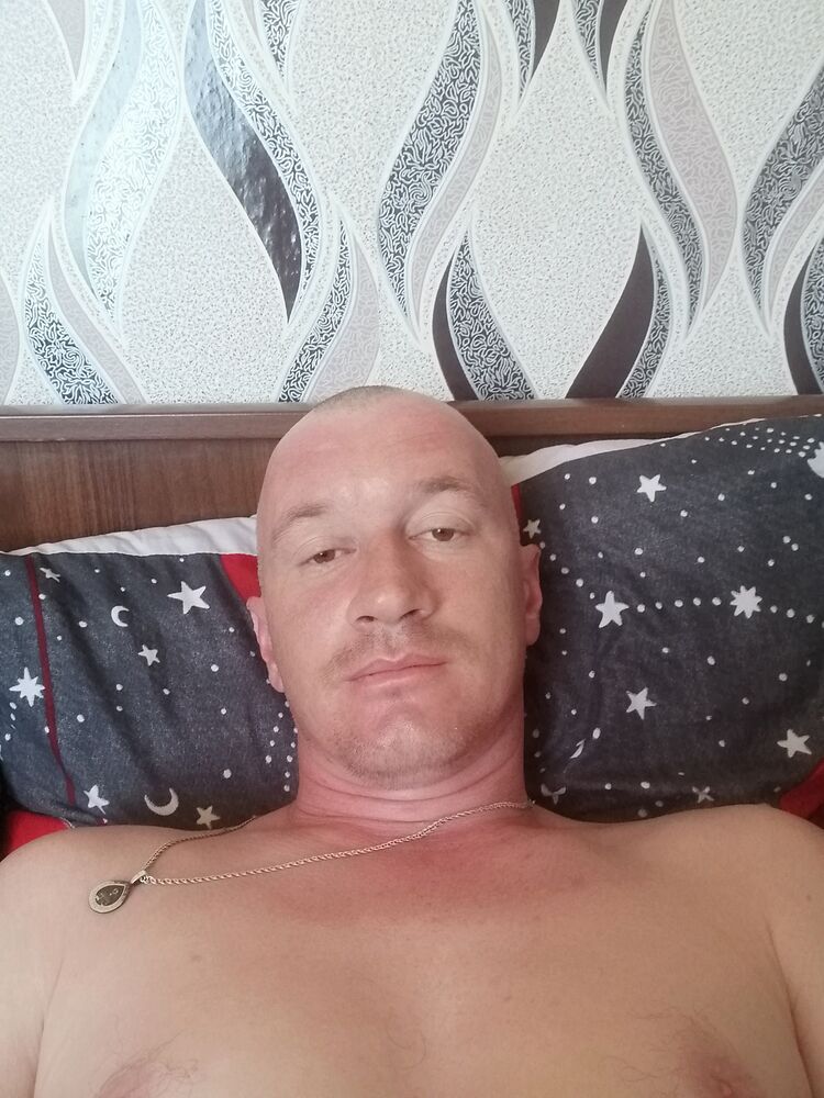  28222306  Nikolay, 37 ,    