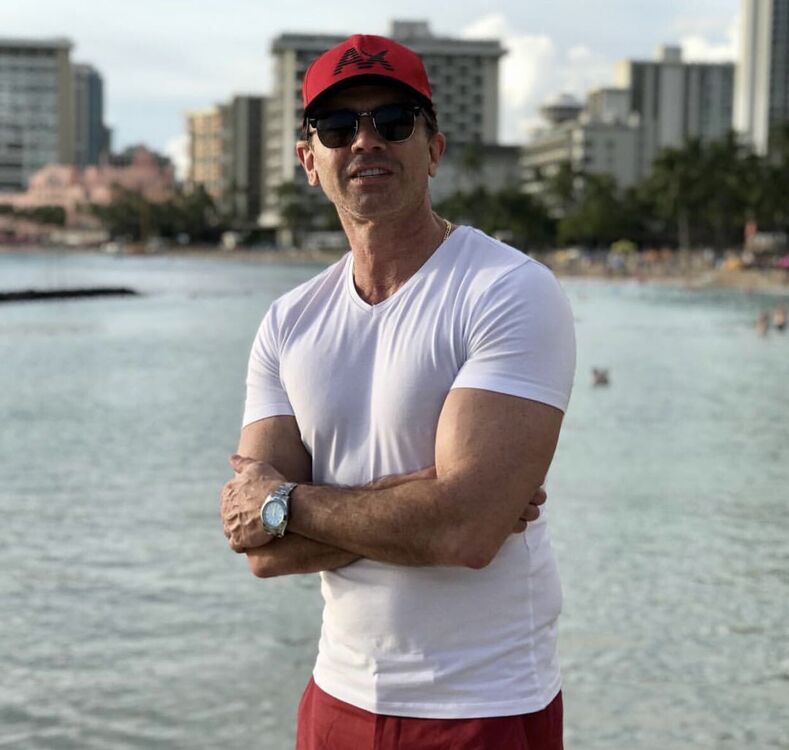 ���������� ������, ���� ������� Simon gruff, 53 ����, ������������ ��� ����� � ���������, c�������� ���������, ���������