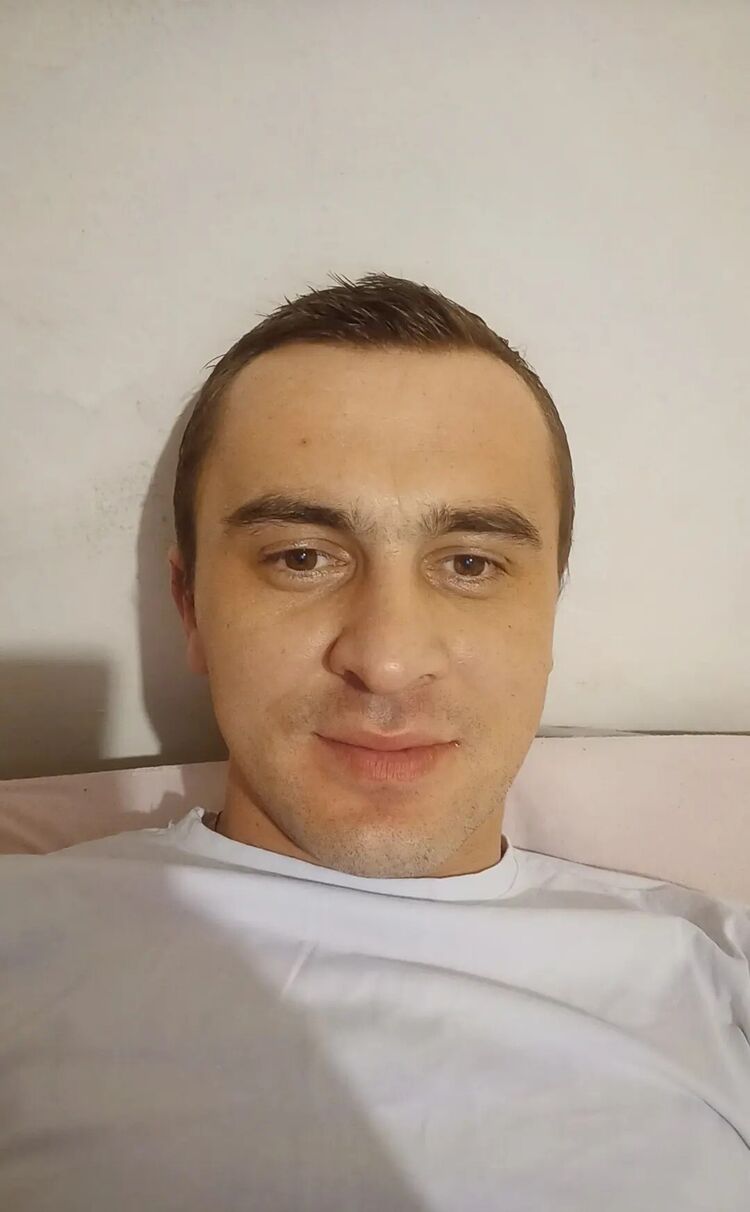  Praha,   , 33 ,   ,   , c 
