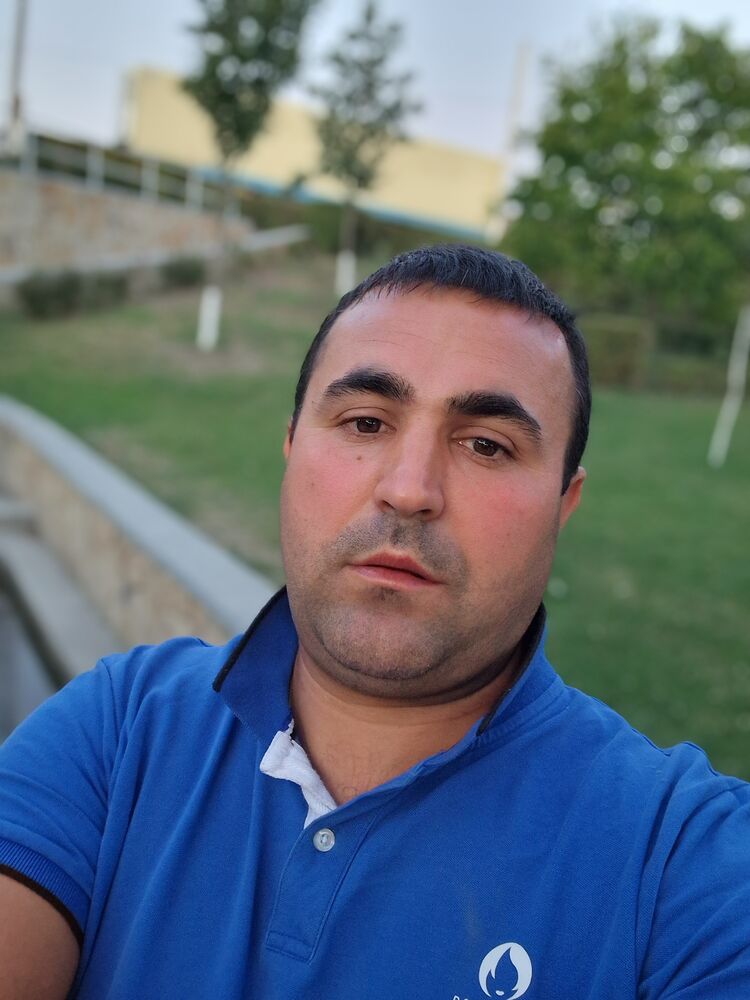  ,   Alexandru, 36 ,   ,   