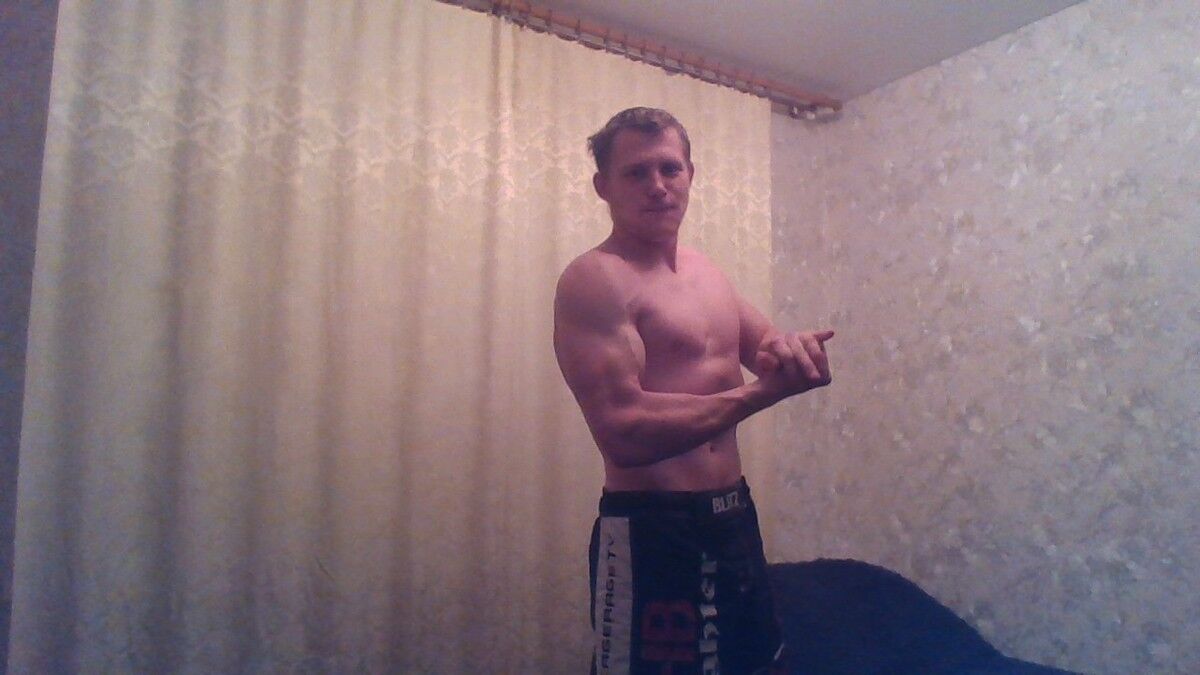  ,   Evgeni, 30 ,   ,   , c 