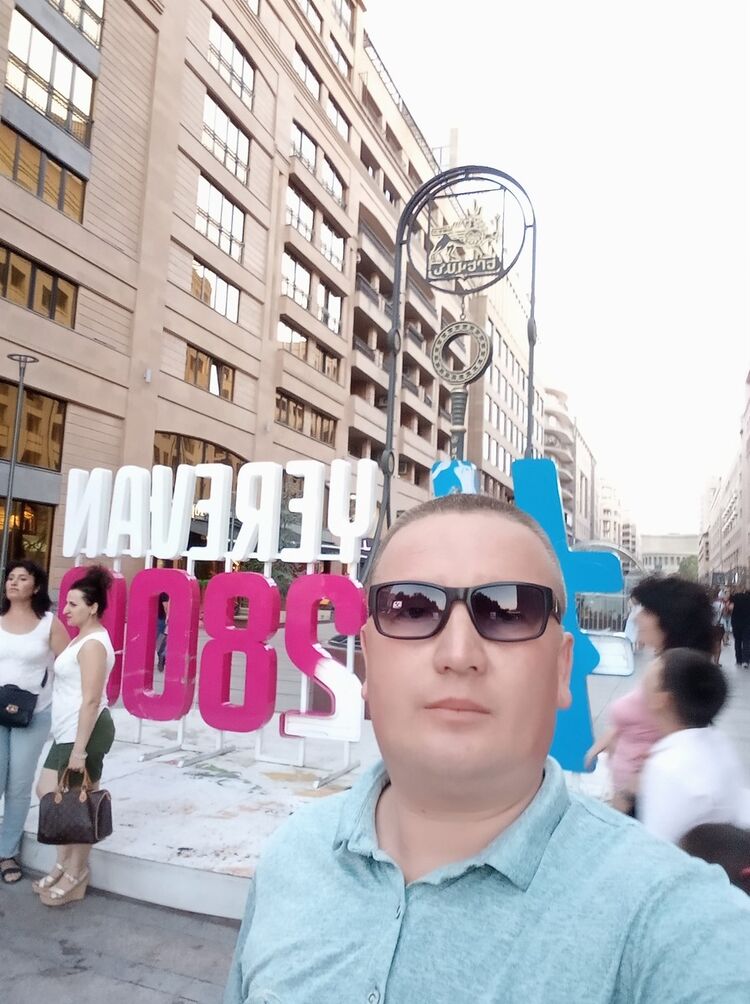  18182266  , 40 ,    