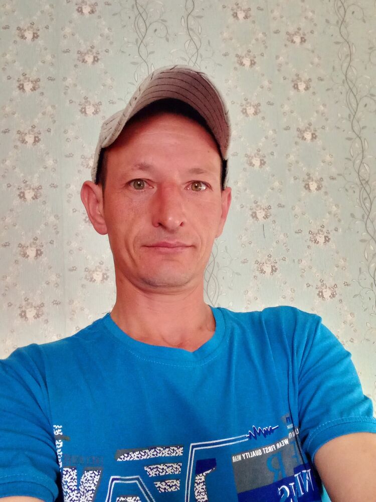  ,   Nikolay, 43 ,   ,   , c , 