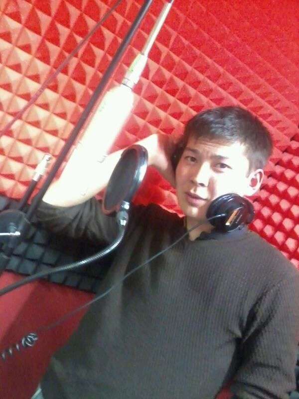  5728456  Mk, 33 ,    