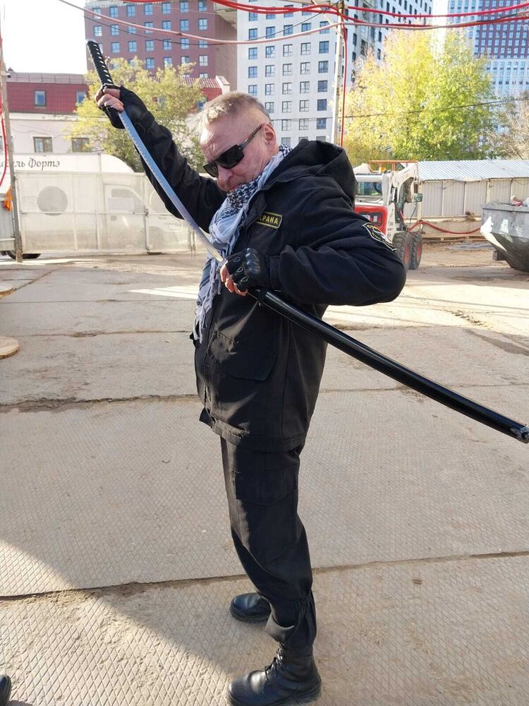  33451116   , 54 ,    
