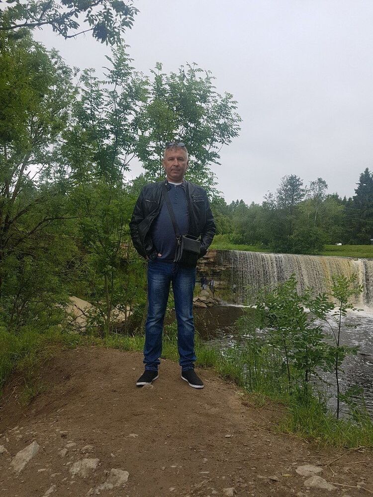  ,   Vadim, 63 ,   