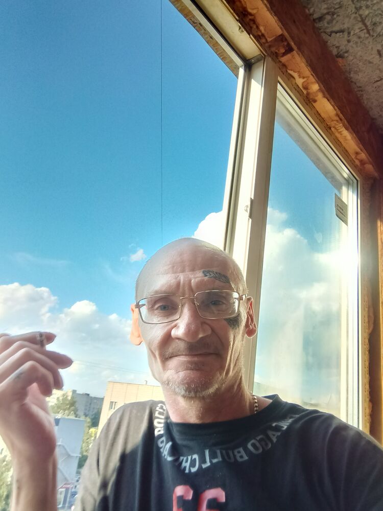  46008696  , 49 ,    