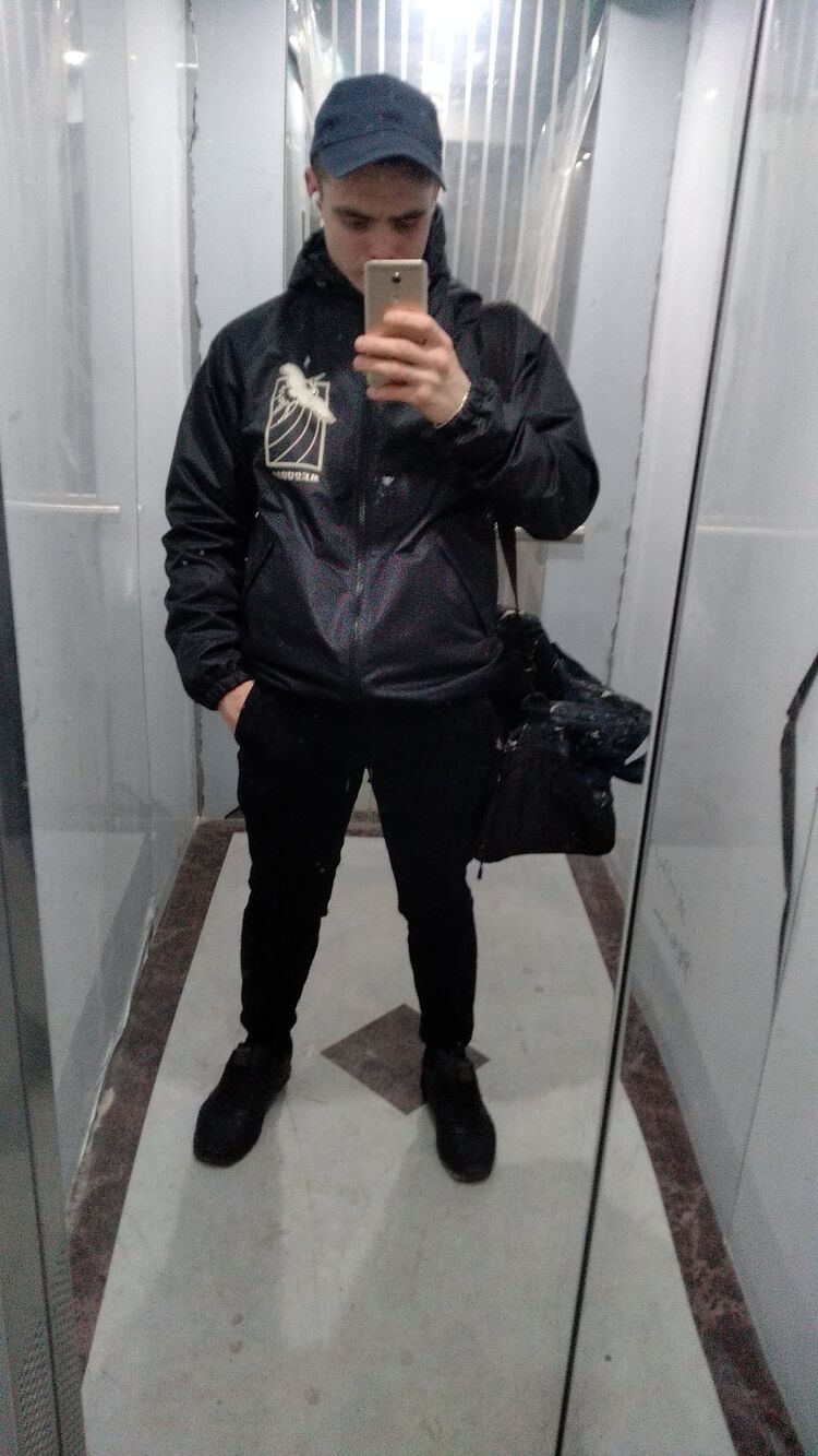  42221256  , 24 ,    