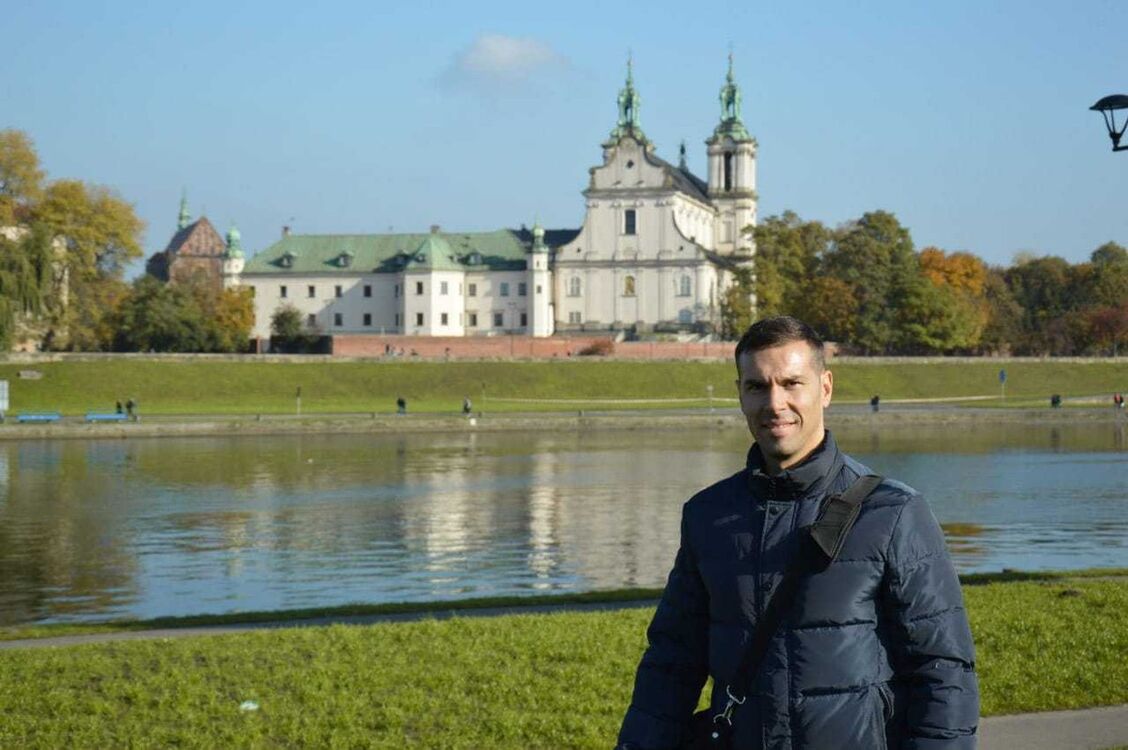  ,   Valera, 43 ,     , c 