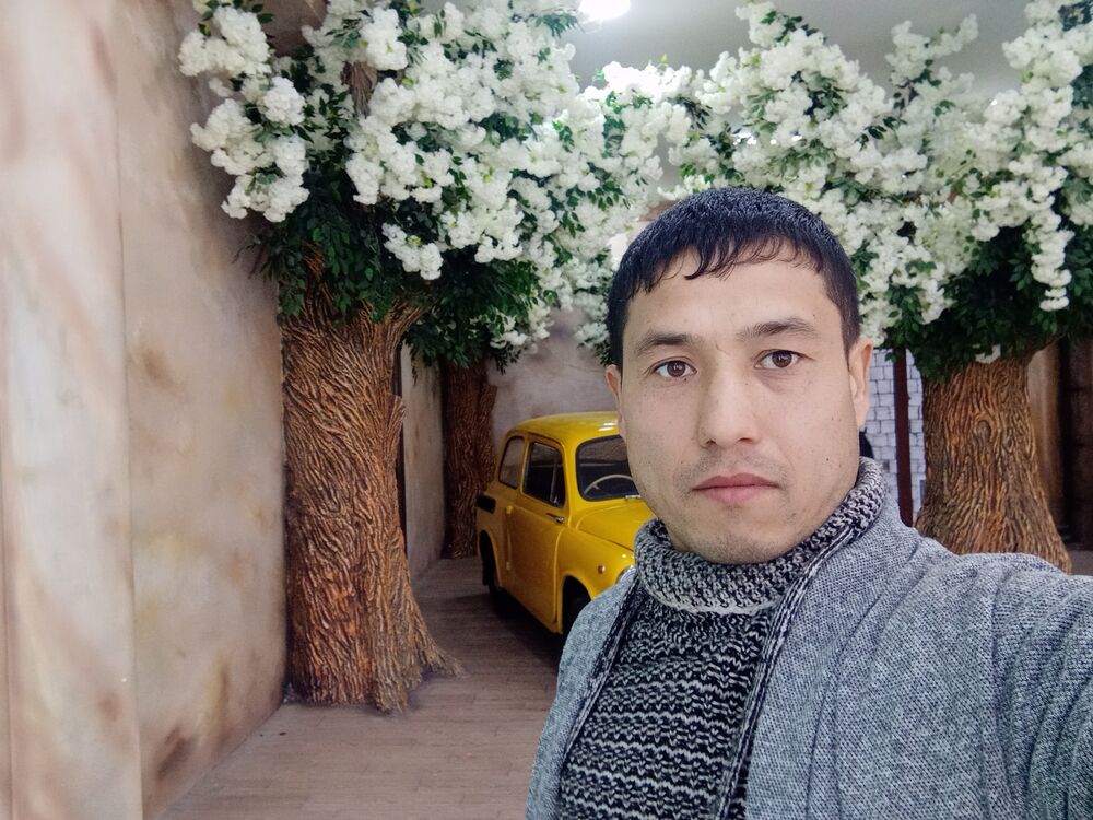 ,   Farrux, 42 ,   ,   , c , 