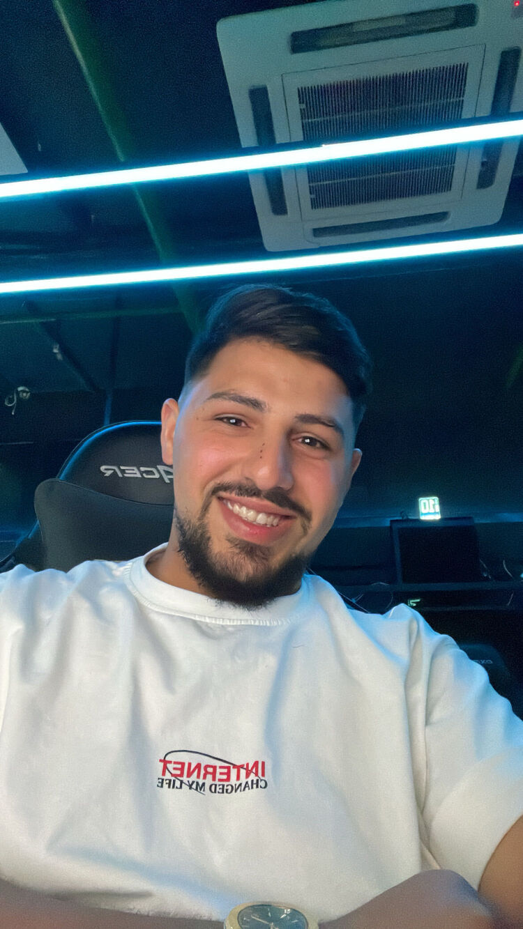 ���������� �����, ���� ����� Adam, 23 ����, ������������ ��� ������, ����� � ���������