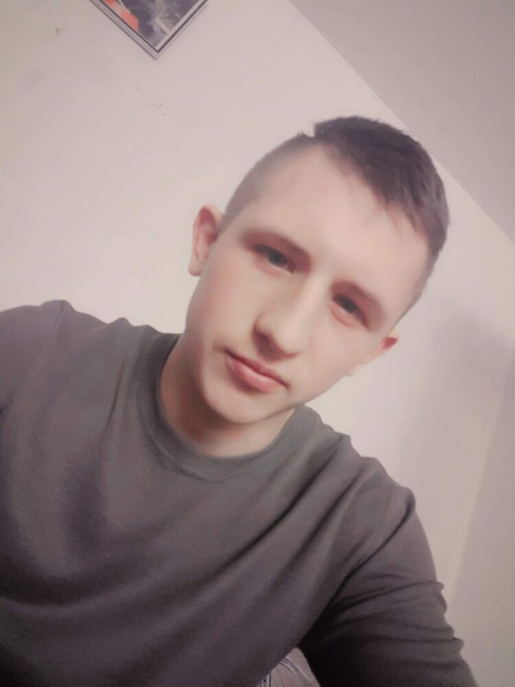  ,   Darius, 28 ,   ,   , c 