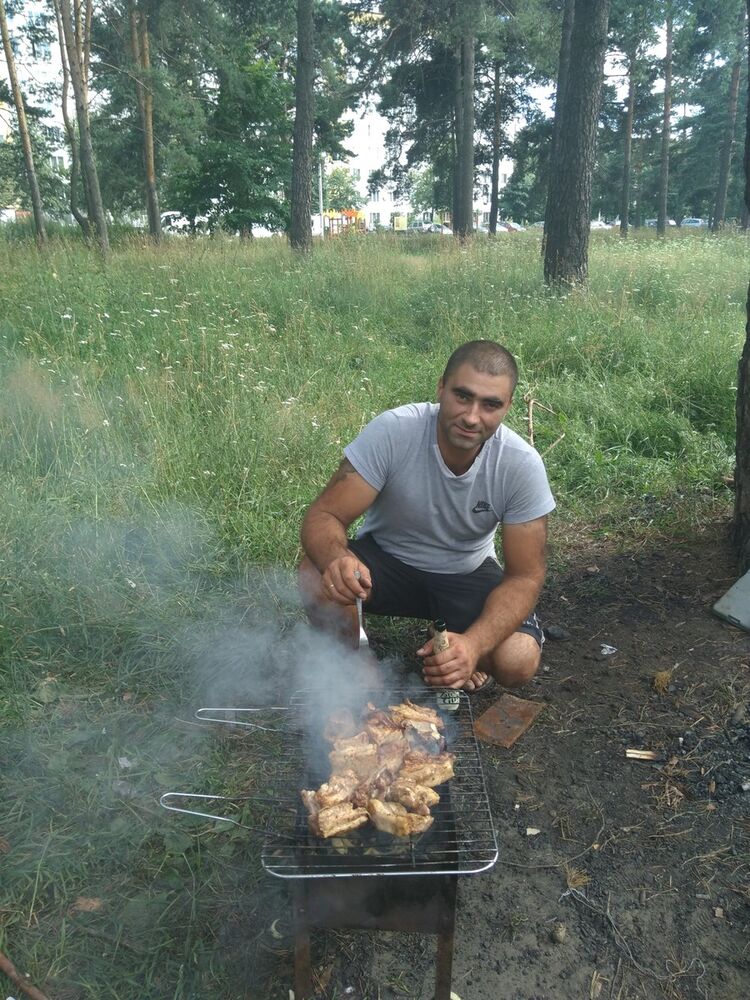  ,   Petan, 38 ,   ,   , c 