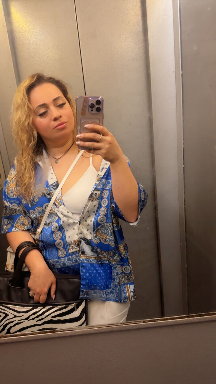  ,   Candy, 38 ,     