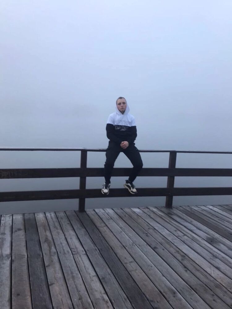  35706196  , 24 ,    