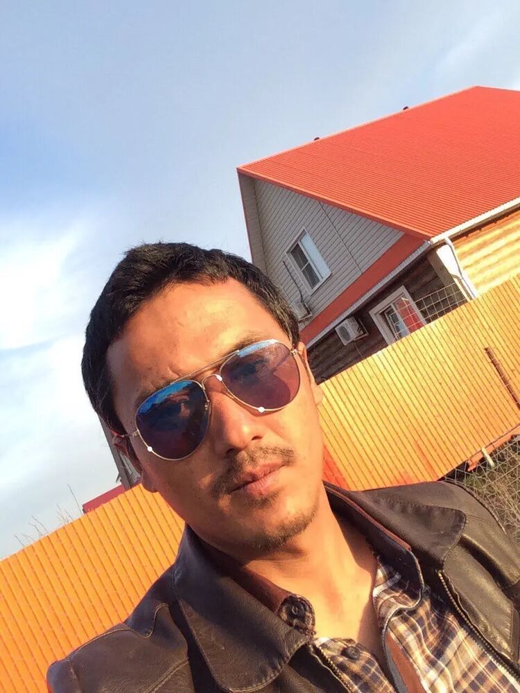  ,   Mansur, 39 ,   ,   