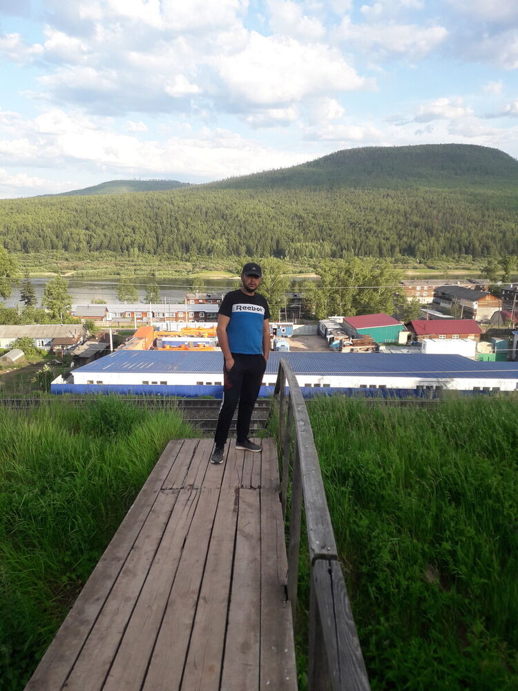  -,   Azizbek, 33 ,   ,   , c 
