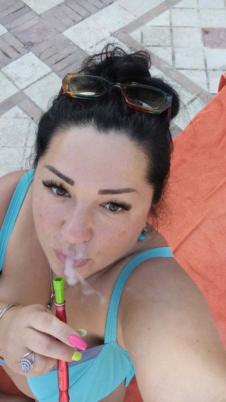  ,   Viki, 39 ,     , c 