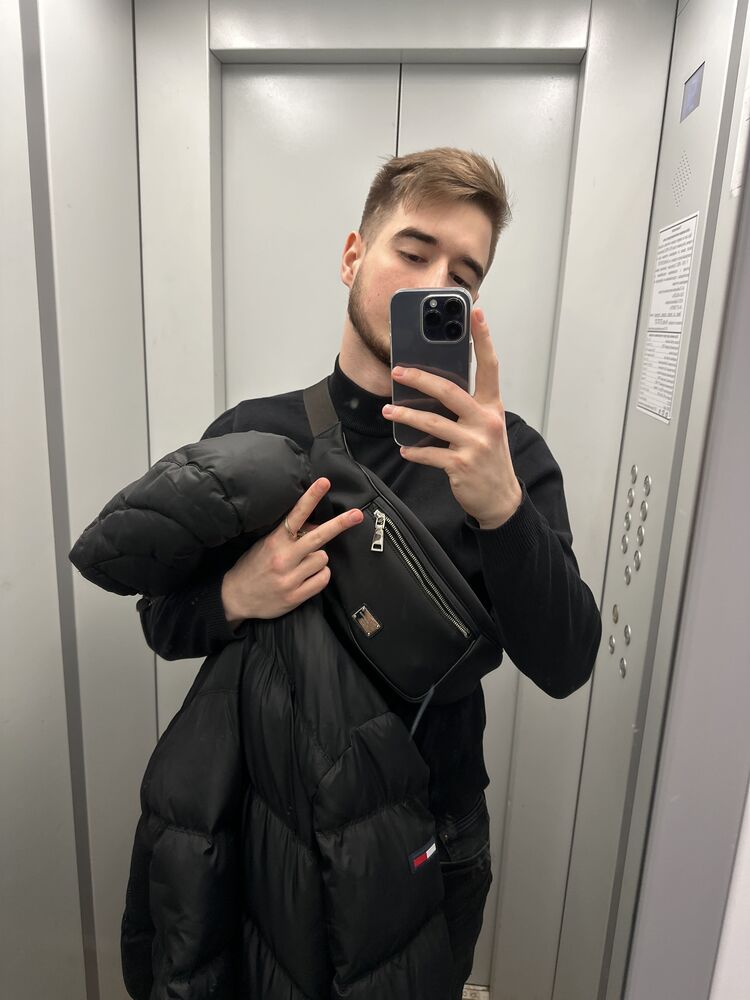  33404646  Kirill, 24 ,    Budva