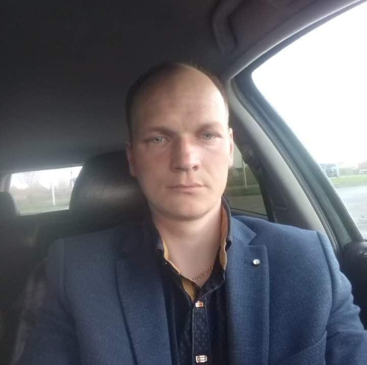  ,   Angrij, 36 ,   ,   , c , 