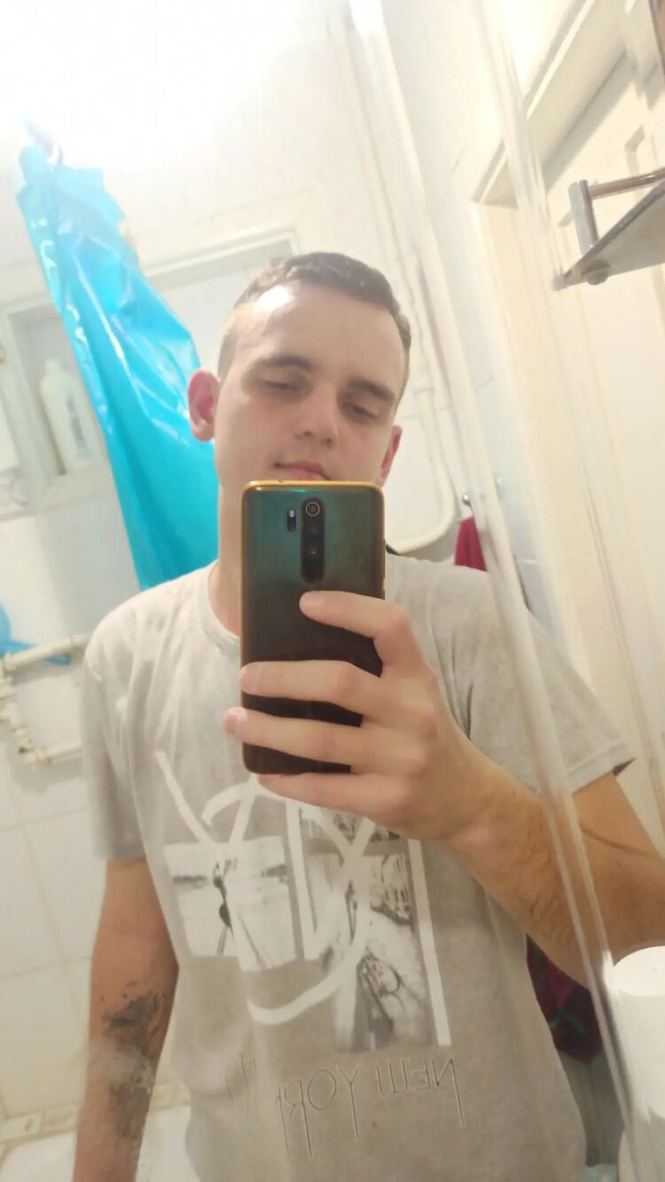  ,   Alex, 24 ,     , c , 