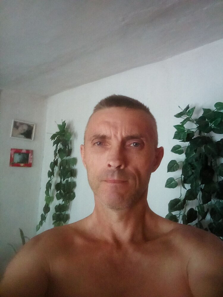  21122456  , 42 ,    