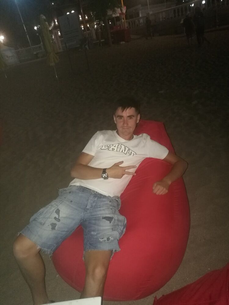  22455976  , 37 ,    