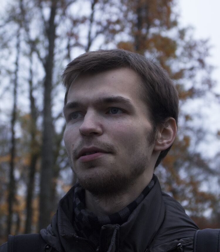  44193126  , 30 ,    -