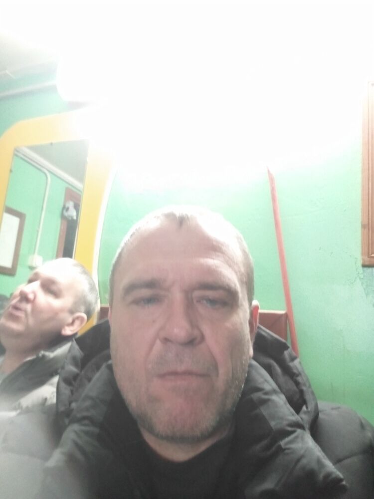  40286466  , 49 ,    