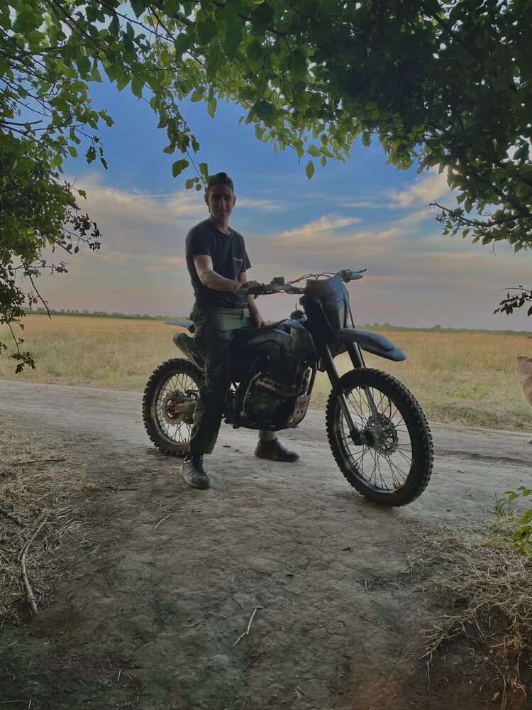  ,   , 19 ,     , c 