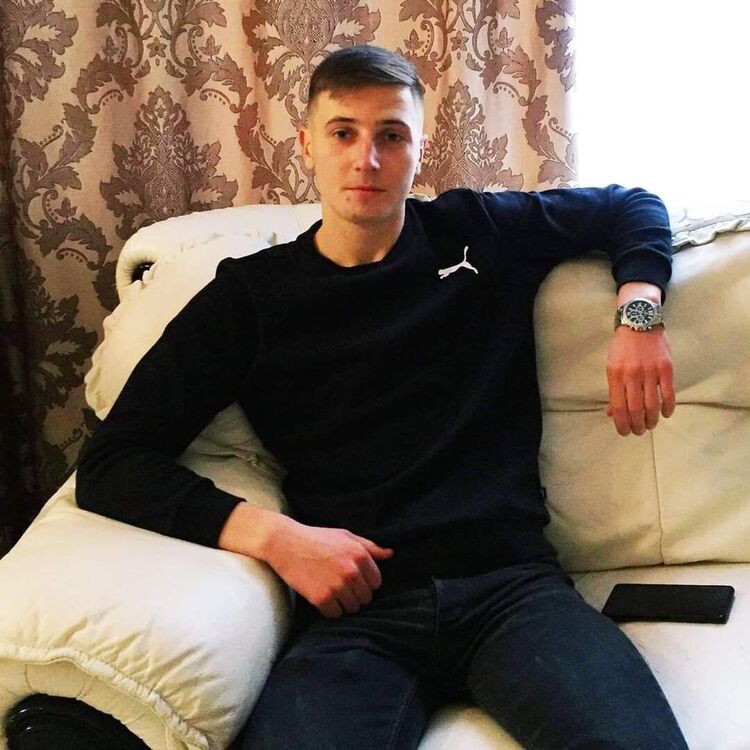  22495606  Gheorghe, 26 ,    