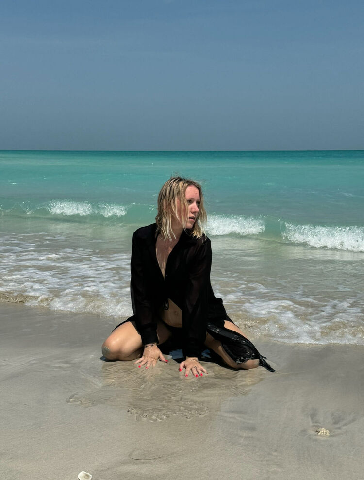 ���� 46149896 ������� �����, 37 ���, ���� ���������� � �����-����������