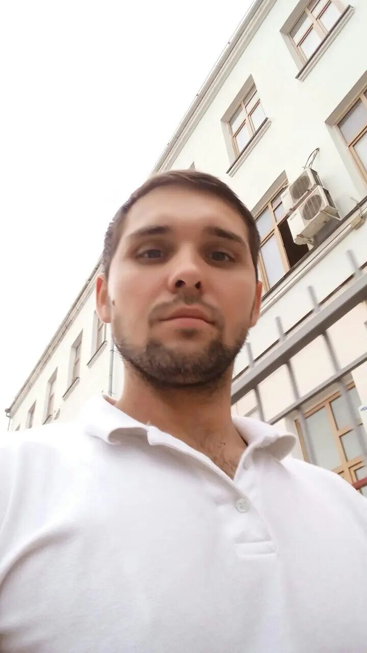  ,   Vitaly, 37 ,   ,   , c 