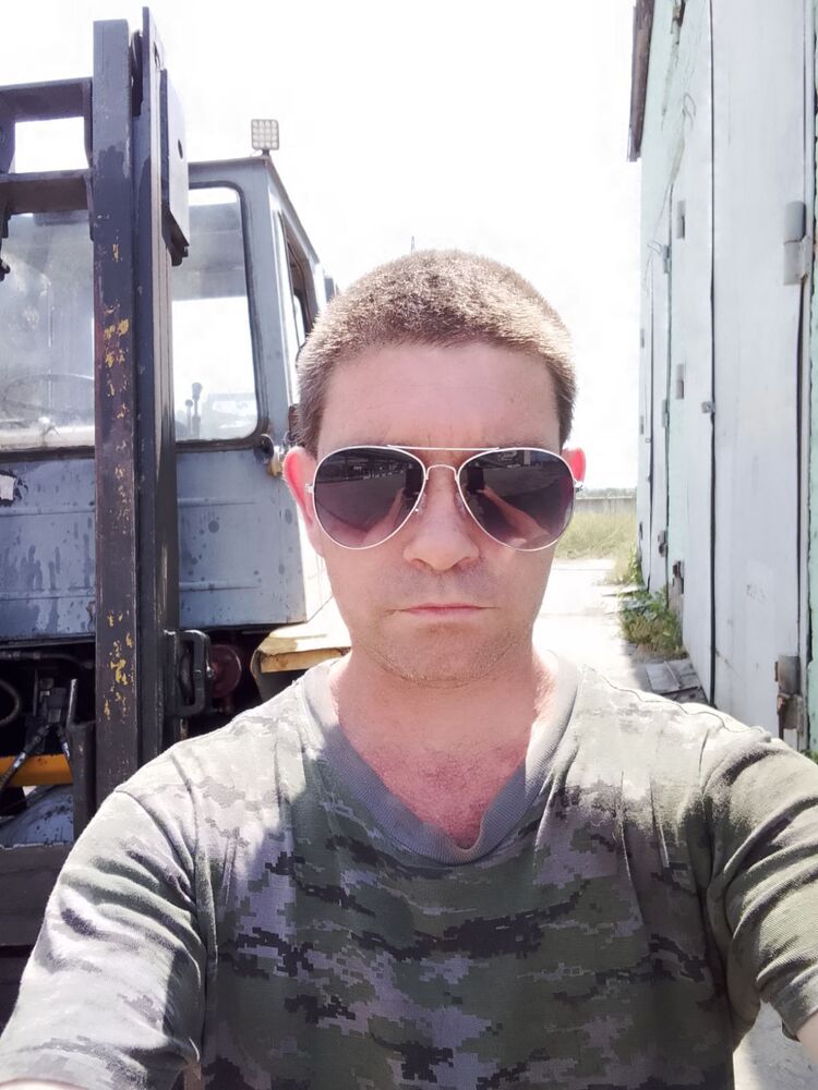  47956666  Alexsahder, 40 ,    