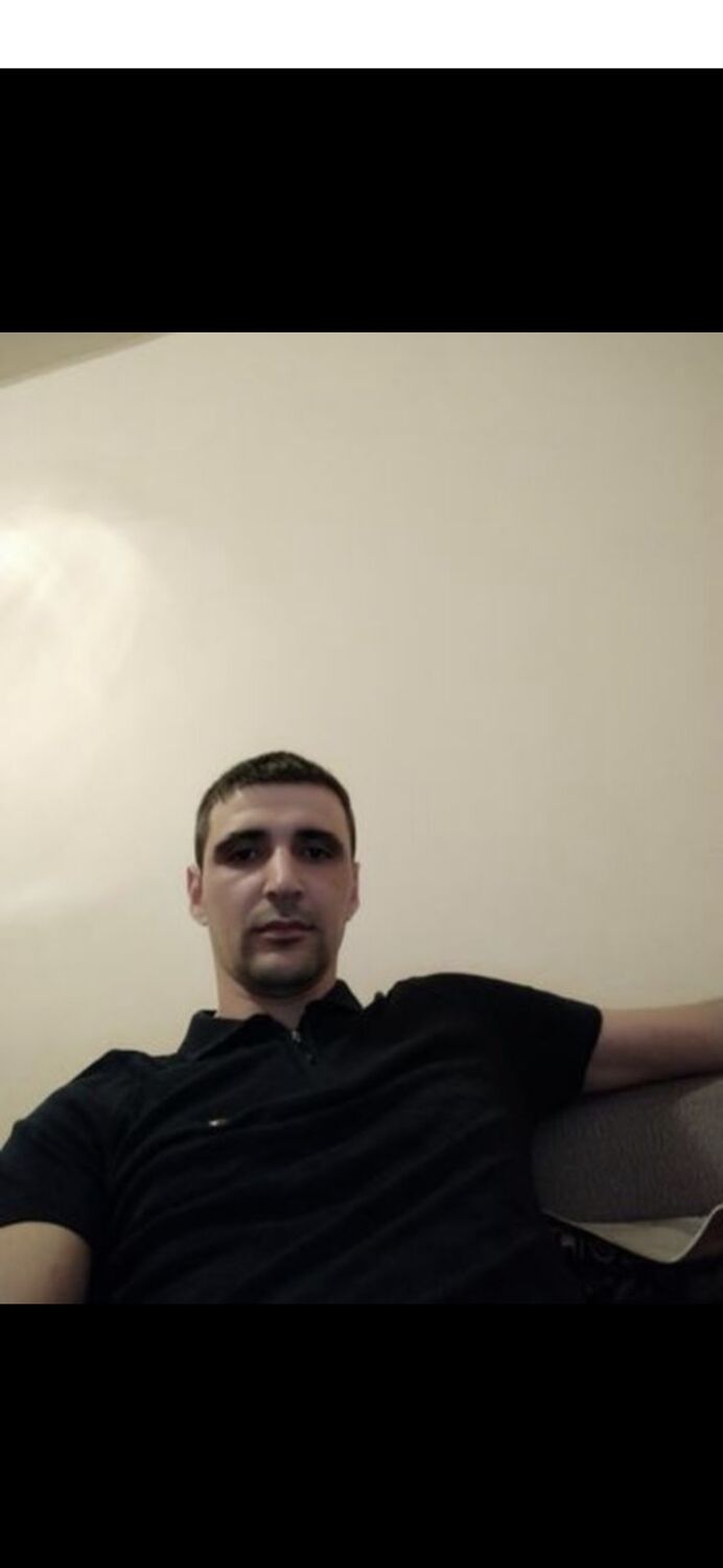  45453196  Gevorg, 34 ,    
