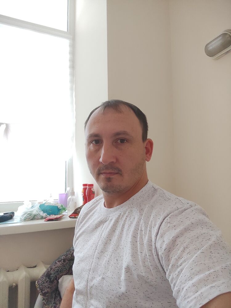  38146906  , 42 ,    